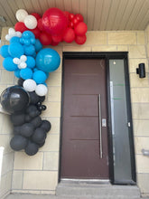 Load image into Gallery viewer, 9Ft Balloon Cluster
