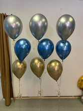 Load image into Gallery viewer, Staggered 3 Balloon Bouquet
