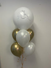 Load image into Gallery viewer, 17" Logo Balloon Bouquet