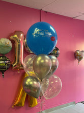 Load image into Gallery viewer, 17" Personal Message Balloon Bouquet