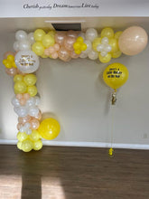Load image into Gallery viewer, 11 Ft Balloon Cluster