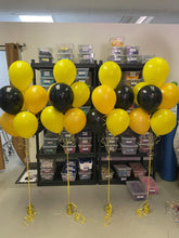 Load image into Gallery viewer, 7 Balloon Bouquet
