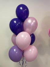 Load image into Gallery viewer, 10 Balloon Bouquet

