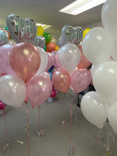 Load image into Gallery viewer, 7 Balloon Bouquet
