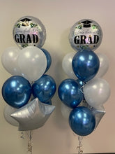 Load image into Gallery viewer, 18&quot; Grad Foil Bouquet
